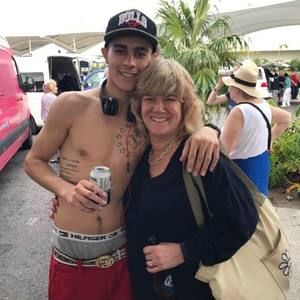 Meet your Posher, Justin